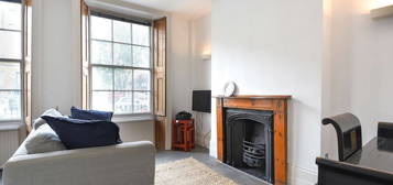 Flat to rent in Shepherdess Walk, London N1