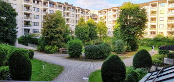 Geräumige 3-Zimmer-Wohnung mit großem Balkon und Blick auf die Grünanlage - Perfekt für Familien!