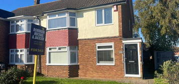 3 bedroom semi-detached house for sale