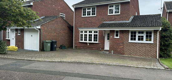 4 bedroom detached house