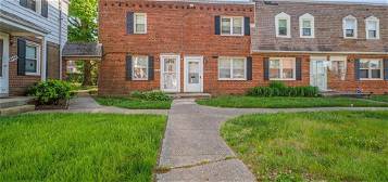 2557 Iverson St, Temple Hills, MD 20748