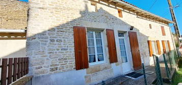 Maison à vendre 0 pièces BRIOUX SUR BOUTONNE (79)