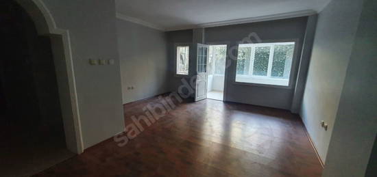 TARABYA SANATCILAR SITESI KOMBILI YUKSEK GIRIS 2+1 90M2 KIRALIK