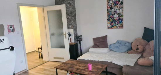 Helle 2-Zimmer-Wohnung mit zwei Balkone im Herzen von Stolberg