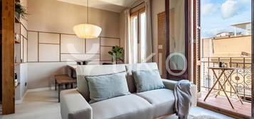 Apartamento de alquiler en Carrer de Santa Rosa, Vila de Gràcia