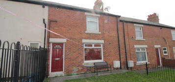 3 bed terraced house for sale