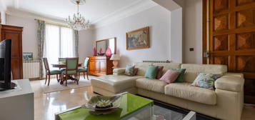 Maison à vendre, 6 pièces, 4 chambres, 220 m²
