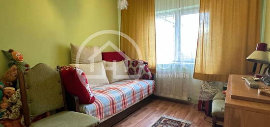 Apartament cu  3 camere de vânzare în zona  Iosia,  Oradea