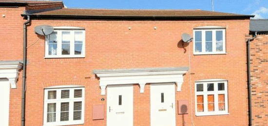 2 bedroom terraced house