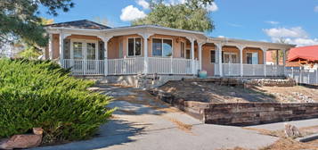 954 Capulin Rd, Los Alamos, NM 87544