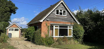 2 bedroom detached house for sale