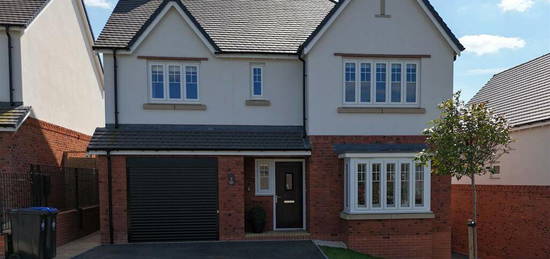 4 bedroom detached house