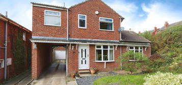 4 bed detached house for sale