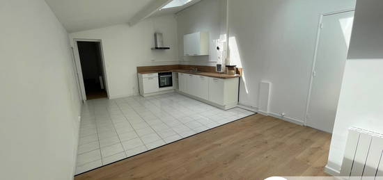 Superbe appartement T3 refait à neuf à vendre, proche du cen