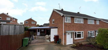 3 bed semi-detached house for sale