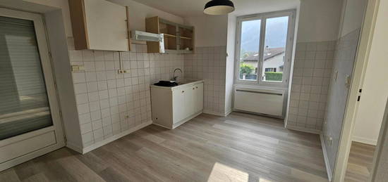 Location appartement 3 pièces 45 m²