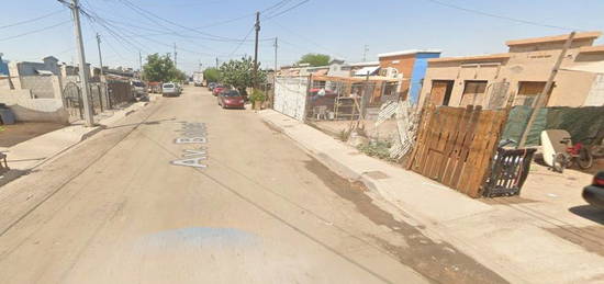 Vebta De Casa Col Villa Lomas Altas 2a Sec Mexicali Bc Remate Bancario Jmjc085