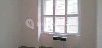 Pronájem bytu 1+kk 26 m², Slezská, Praha