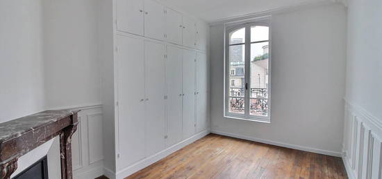 BELLE NOUVEAUTE F3 - 54.68 m²- République-