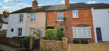 2 bedroom terraced house