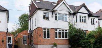 5 bedroom semi-detached house for sale