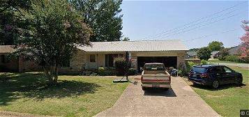 37 Cattail Rd, Searcy, AR 72143
