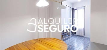 Piso de alquiler en San Bernardo , Universidad - Malasaña