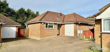 2 bed detached bungalow for sale