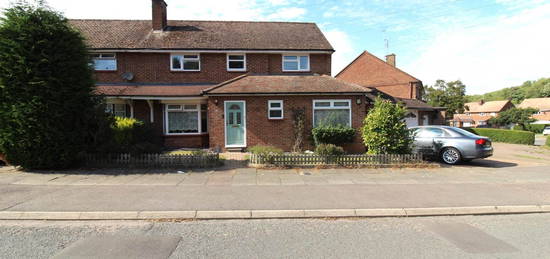 4 bed property to rent