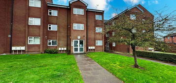 Flat to rent in Station Street, Bloxwich, Walsall WS3