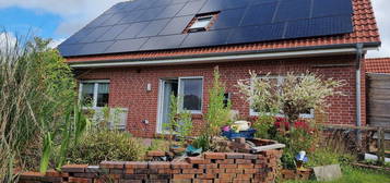 Haus mit neuer Heizung und PV an der Nordsee in Sackgassenlage