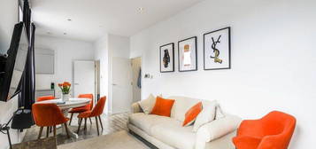 Flat to rent in Vermont Lodge, London SE19