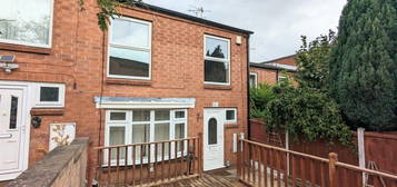 3 bedroom end of terrace house