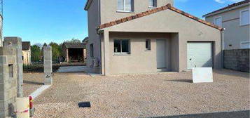 Maison t4 de 90m2