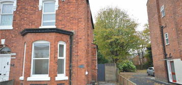 3 bedroom semi-detached house