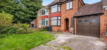 3 bedroom semi-detached house to rent