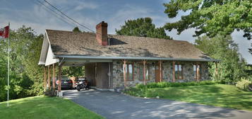314, Route 161
                        Saint-Valère