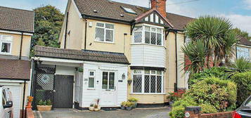 4 bedroom semi-detached house for sale