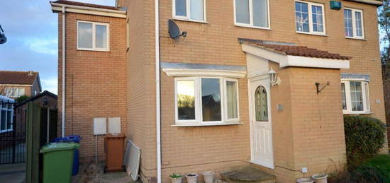 Semi-detached house to rent in Eskham Close, Cleethorpes DN35