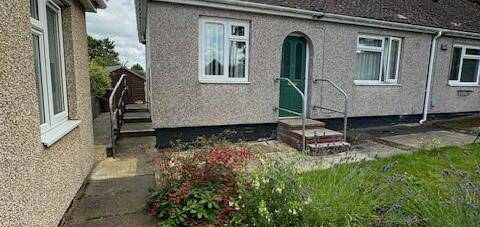 2 bedroom semi-detached bungalow