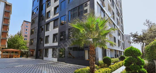 KARTAL ATALARDA SİTE İÇİNDE BALKONLU SATILIK 3+1 DAİRE