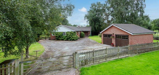 4 bedroom detached bungalow for sale