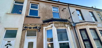 2 bed flat to rent