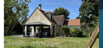 GAMBAIS 78950 - Maison familiale - 4 chambres - bureau - terrain 902 m² - 420000 Euros HAI