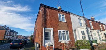 2 bedroom end of terrace house