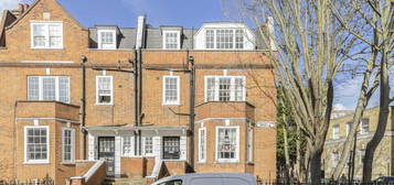 Flat for sale in Gunterstone Road, London W14