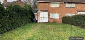 3 bedroom semi-detached house