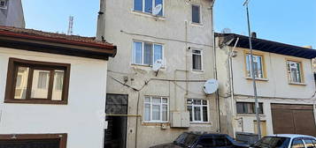 OLUKBASİ MEVKİ SANAT OKULU CADDESİ SATİLİK 2+1 DAİRE