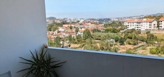 Apartamento T2+1 duplex Oliveira do Douro, Gaia