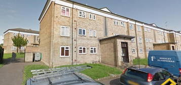 2 bed flat to rent